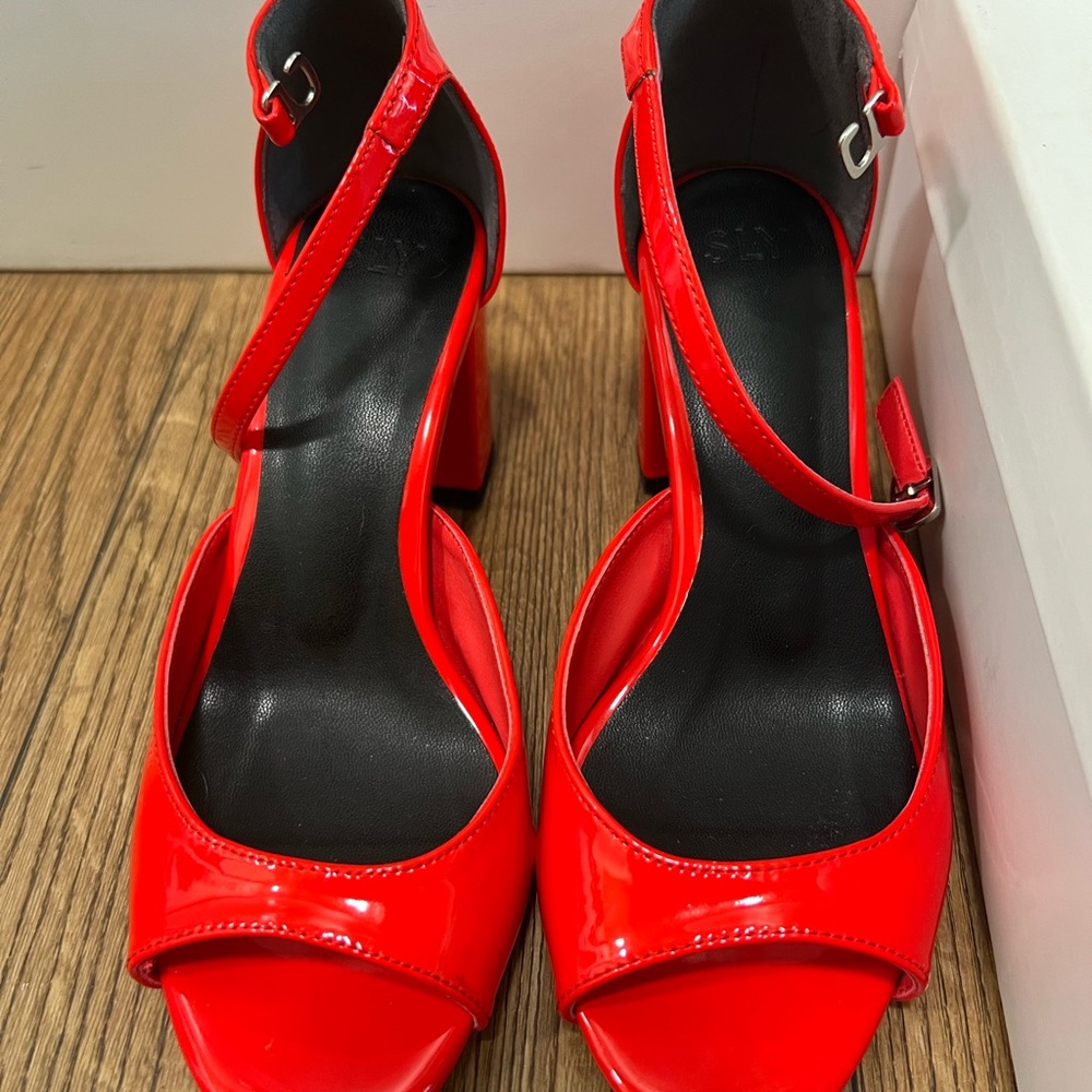Elegant Red Patent Leather Heels